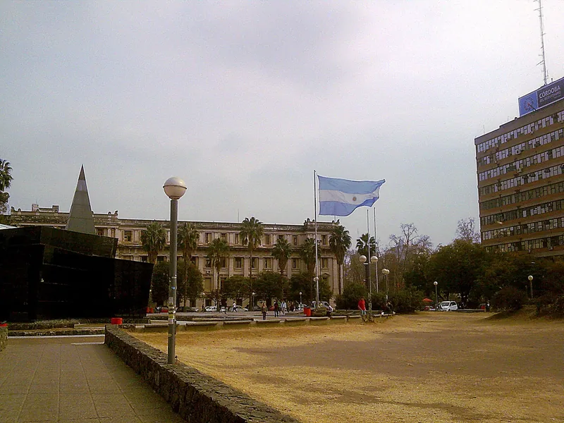 Av. Marcelo T. de Alvear 211
