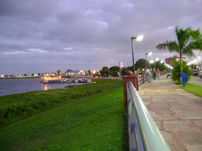 Av. González Lelong &